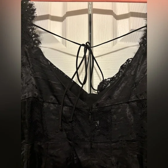 🍋 FOR LOVE & LEMONS Natalie Mini Dress in Black. MEDIUM. Good condition! - Picture 15 of 16